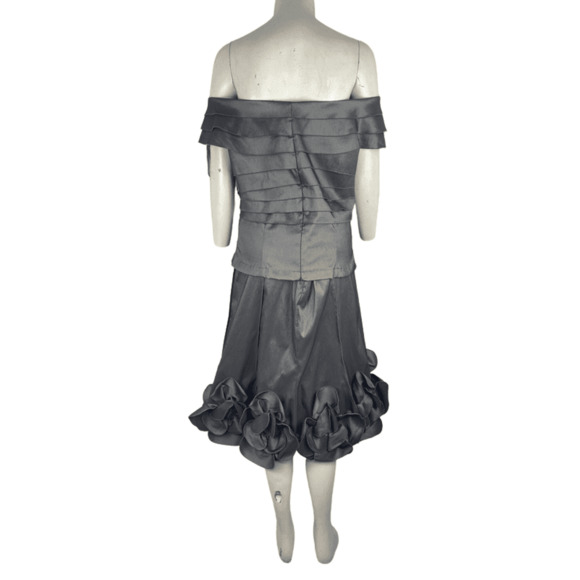 KM Collections by Milla Bell women's 2pc silver skirt set size 10 - Picture 2 of 2